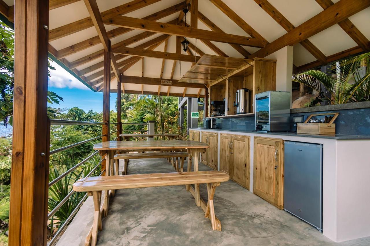 טקמק Paradise Chalets Yoga & Wellness מראה חיצוני תמונה